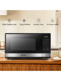 BLACK+DECKER Digital Microwave Oven with Turntable Push-Button Door, Child Safety Lock, Stainless Steel, 0.9 Cu Ft